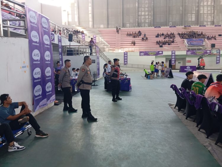 Polresta Palangka Raya menggelar apel pengamanan untuk turnamen Axis Nation Cup 2025 yang diselenggarakan di GOR Indoor Jalan Tjilik Riwut Km 5.5.
