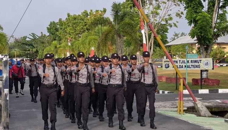 Pelepasan Ekspedisi Darat siswa diktuk bintara Polri, Minggu (03/08/2025) pukul 06.30 WIB, Bukit Rawi, Pulang Pisau, Kalteng.