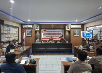 Polres Bitung menjadi tuan rumah kegiatan penelitian Sekolah Tinggi Ilmu Kepolisian (STIK) Lemdiklat Polri yang membahas Preventif Policing dalam penanganan tindak pidana korupsi dari perspektif sistem pencegahan. Kegiatan ini berlangsung Selasa, 12 Agustus 2025, di Aula ED Polres Bitung, melibatkan jajaran Polres Minahasa Utara dan Polres Bitung.