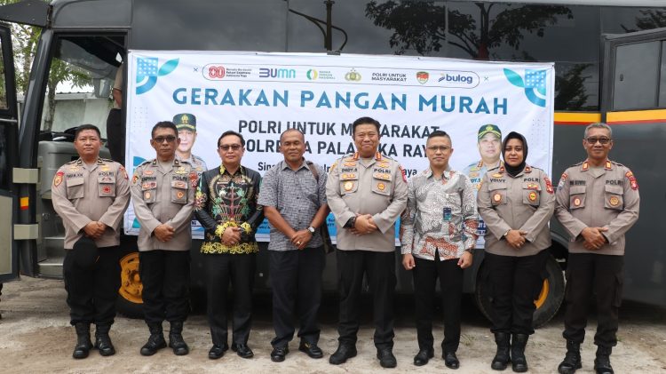 Pelaksanaan Gerakan Pangan Murah (GPM) yang digelar Polresta Palangka Raya bersama Bulog dan Pemerintah Kota di halaman Kantor Kelurahan Bukit Tunggal, Kamis (14/8/2025).