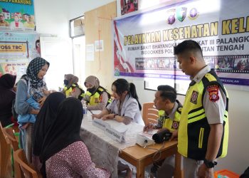 Kegiatan yang dilaksanakan berlokasi di Jalan Kecipir Kelurahan Panarung, Kota Palangka Raya ini dihadiri oleh tenaga kesehatan Rumkit Bhayangkara yang memberikan berbagai layanan, antara lain pemeriksaan kesehatan umum, pemantauan tumbuh kembang balita, pemeriksaan ibu hamil, imunisasi, penimbangan berat badan, hingga pemberian vitamin dan obat-obatan.