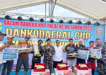 Final Balap Perahu Katinting Race Laikang Seri 4, yang menjadi rangkaian Dankodaeral Cup sekaligus memeriahkan HUT ke-80 RI