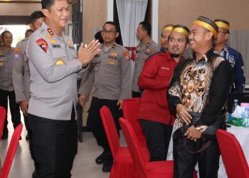 Kegiatan FSK tersebut dihadiri langsung oleh Kapolda Kalteng Irjen Pol Iwan Kurniawan, S.I.K., M.Si dan diikuti oleh organisasi kemasyarakatan (Ormas) dan komunitas masyarakat yang ada di Kota Palangka Raya.