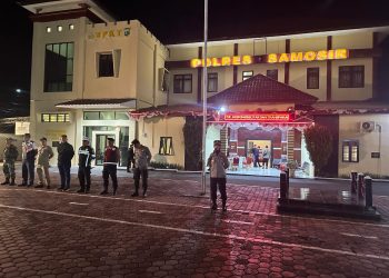 Polres Samosir bersama TNI, Satpol PP dan Dinas Perhubungan melaksanakan patroli gabungan skala besar pada Jumat malam (29/8/2025).