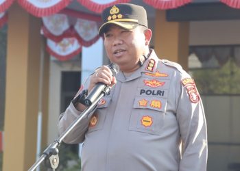 Kepala Kepolisian Resor Kota (Kapolresta) Palangka Raya, Polda Kalteng, Kombes Pol. Dedy Supriadi, S.I.K., M.H. berkesempatan untuk memimpin apel pagi yang dilaksanakan kesatuannya, Senin (11/8/2025) pagi.