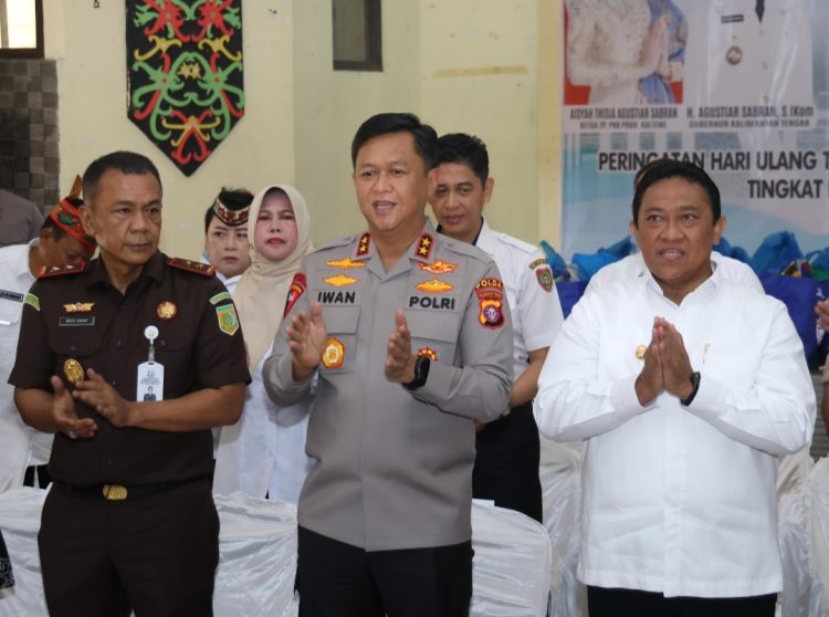 Kapolda Kalimantan Tengah (Kalteng), Irjen Pol Iwan Kurniawan, S.IK., M.Si. melakukan anjangsana ke Panti Sosial Bina Remaja, Jl. Rajawali No. 10, Kota Palangka Raya, Rabu (13/8/2025).