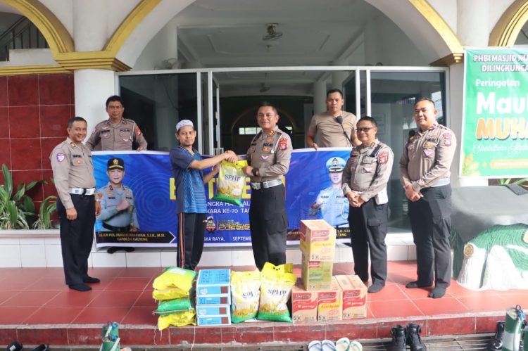 Direktorat Lalu Lintas (Ditlantas) Polda Kalteng melaksanakan kegiatan Bakti Religi di sejumlah rumah ibadah. Kamis (4/9/2025) pagi.