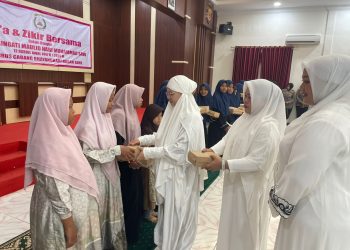 Polres Nagan Raya menggelar kegiatan religi yang penuh makna pada Jum’at, 5 September 2025, pukul 08.00 WIB di Aula Presisi Polres Nagan Raya.