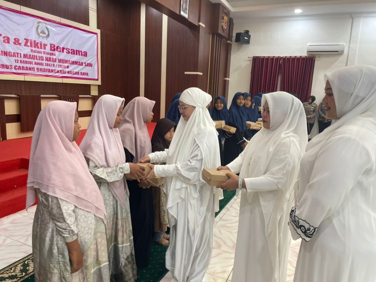 Polres Nagan Raya menggelar kegiatan religi yang penuh makna pada Jum’at, 5 September 2025, pukul 08.00 WIB di Aula Presisi Polres Nagan Raya.