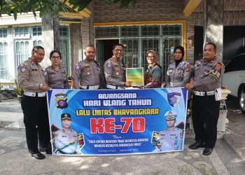Kegiatan tersebut dipimpin langsung oleh Dirlantas Polda Kalteng Kombes Pol Yusep Dwi Prastiya, S.H., S.I.K., M.H. dibeberapa kediaman purnawirawan Polri Warakawuri yang pernah berdinas di Ditlantas Polda Kalteng yaitu AKBP (purn) Hj. Woro Budi Hastuti, Ibu Lena Ariyo (warakawuri), Ibu Zubaidah Rabuk (warakawuri), Kompol (Purn. Agus Supriyono).