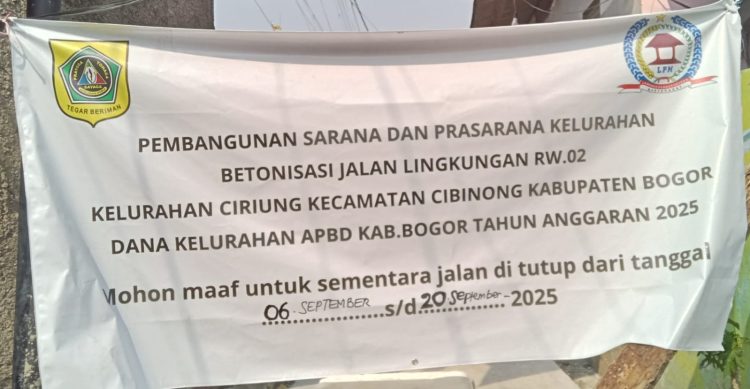 Realisasi Pembangunan Infrastruktur Jalan di Lingkungan RW 02  Kelurahan Ciriung Kecamatan Cibinong APBD Kabupaten Bogor Tahun Anggaran 2025. (Foto. Dok: RH/Mitrapolri.com)