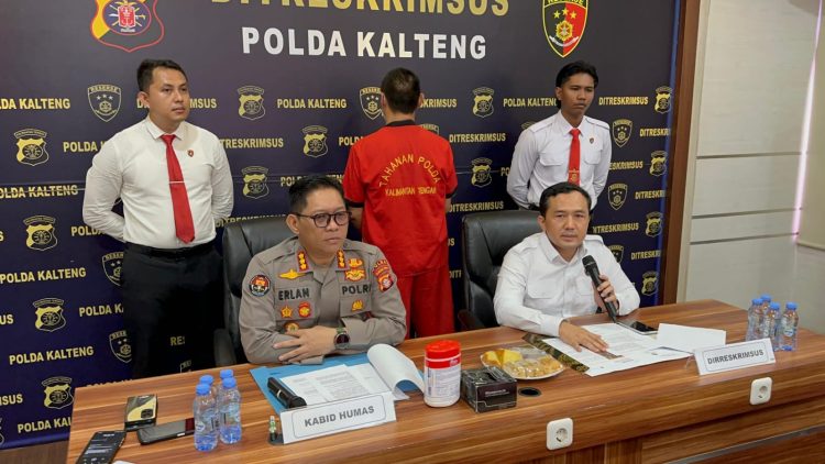 Direktorat Reserse Kriminal Khusus (Ditreskrimsus) dengan berhasil mengamankan LMZ yang merupakan DPO atas dugaan tindak pidana korupsi sebagai pelaksana kontraktor Gedung Expo Sampit.