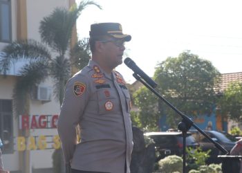 Wakapolresta Palangka Raya, Polda Kalteng, AKBP Moch. Isharyadi Fitriawan saat memimpin apel pagi di kesatuannya, Jalan Tjilik Riwut Km, 3,5, Kota Palangka Raya, Kalimantan Tengah, Senin (22/9/2025) pagi.