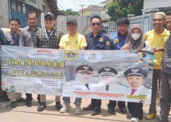 Launching Bantuan Keuangan Infrastruktur Desa Drainase Kp.Parung Tanjung RW 11 Desa Cicadas Kecamatan Gunung Putri Kabupaten Bogor. (Foto. Dok: RH/Mitrapolri.com)