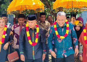 Kantor Kemenag Kabupaten Nagan Raya menggelar acara pisah sambut antara Kakankemenag Samhudi, SSi kepada Kakankemenag Dr H Salman Al Farisi, SAg MPd, acara berlangsung di aula kantor Kemenag setempat. Kamis, 18 September 2025.