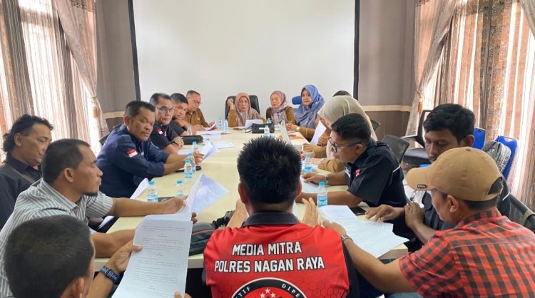 DPMGP4) Kabupaten Nagan Raya rangkul wartawan yang bertugas di wilayah tersebut demi terwujudnya pemberitaan media ramah anak, Senin, (22/09/2025)