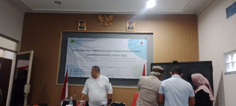 Pelaksanaan Musyawarah Perencanaan Pembangunan Desa Tahun 2025 Dalam Rangka Penetapan Rencana Kerja Pemerintahan Desa (RKP) Desa Tahun Anggaran 2026 Serta Usulan Lintas Sektoral Tahun Anggaran 2027 diadakan di Aula Desa Gunungsari dan dihadiri segenap komponen Aparatur Desa serta masyarakat.
