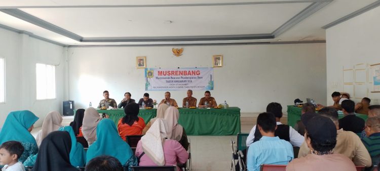 MUSRENBANG ( Musyawarah Rencana Pembangunan Desa ),Tahun Anggaran 2026 Desa Leuwikaret Kecamatan Klapanunggal Kabupaten Bogor. (Foto. Dok: RH/Mitrapolri.com)