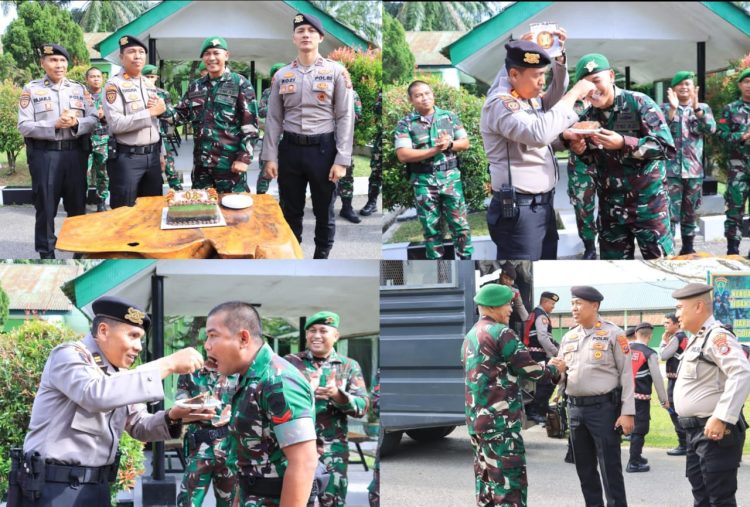Polres Labuhanbatu memberikan surprise berupa kue ulang tahun kepada prajurit Kompi Senapan C Yonif 126/Kala Cakti. Kegiatan penuh keakraban ini berlangsung pada Senin (06/10/2025) di Kompi Senapan C Yonif 126/KC, Padang Matingi, Kecamatan Rantau Utara, Kabupaten Labuhanbatu.