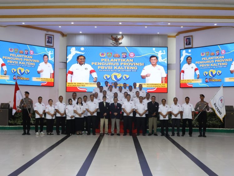 Ketua umum pengurus pusat Komjen Pol (purn). Drs. Imam Sudjarwo, M.Si, secara resmi melantik Ketua terpilih pengurus PBVSI Provinsi Kalimantan Tengah (Kalteng), Irjen Pol Iwan Kurniawan, S.IK., M.Si. selaku Kapolda beserta pengurus PBVSI Provinsi Kalteng. Senin (6/10/2025).