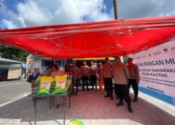 Sebanyak 17.825 Kg beras merk SPHP, dalam sehari disalurkan Polda Kalteng bersama Polres jajarannya dalam Program Gerakan Pangan Murah Serentak di seluruh wilayah Provinsi Kalimantan Tengah, Rabu (8/10/2025) siang.