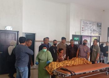 IPDA Omar Rustafa, berpulang ke Rahmatullah pada Minggu (12/10/2025) sekitar pukul 10.15 WIB di RSUD Doris Sylvanus Palangka Raya setelah berjuang melawan penyakit yang dideritanya.