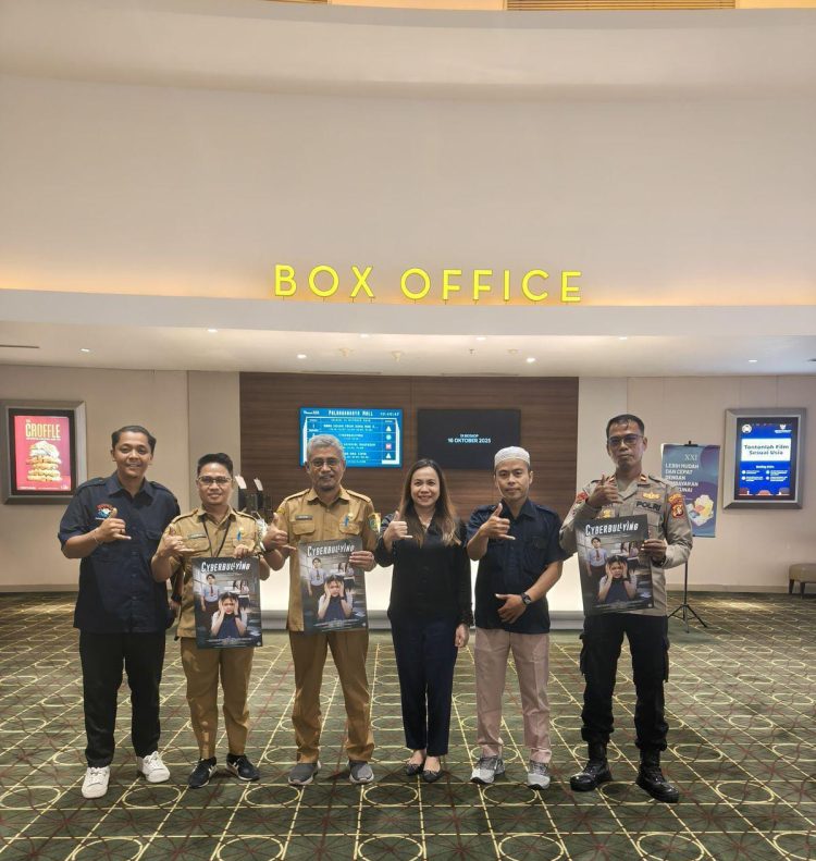 Kegiatan tersebut digelar di Bioskop Palma XXI Kota Palangka Raya pada Selasa (14/10/2025) pukul 09.00 hingga 12.00 WIB, dengan menghadirkan para kepala sekolah SD dan SMP se-Kota Palangka Raya.