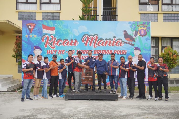 Satuan Brimob Polda Kalimantan Tengah menggelar Lomba Kicau Mania di Lapangan Mako Batalyon A Pelopor, Jalan Tjilik Riwut Km.32, Kota Palangka Raya, pada Minggu (19/10/2025).