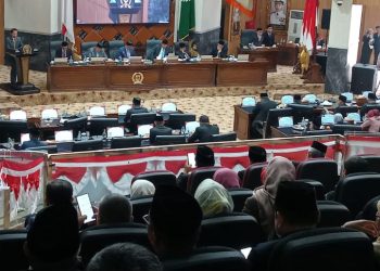 Rapat Sidang Paripurna Dewan Terhormat (DPRD) Kabupaten Bogor Tertutup Bagi Media.