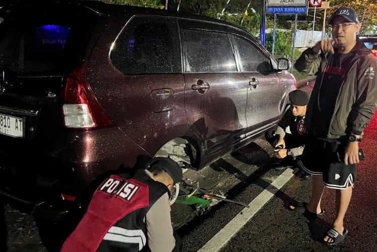 Personel Subdit Gasum Direktorat Samapta Polda Kalimantan Tengah (Kalteng) melaksanakan patroli malam di wilayah Kota Palangka Raya. Selasa (21/10/2025).