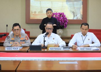 Wakil Direktur Penindakan Kortastipidkor Polri, Kombes Pol. Bhakti Eri Nurmansyah, S.I.K., M.Si., dalam konferensi pers di Gedung Bareskrim Polri, Jakarta, pada Selasa (21/10/2025) siang.