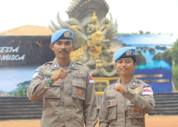 Brigpol Bimo Akbar Brigantoro dan Brigpol Gustira Arisantika, S.H., M.H., resmi terpilih untuk bergabung dalam misi perdamaian Perserikatan Bangsa-Bangsa (PBB) di Afrika Tengah. Kamis 24/10/2025.