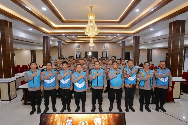 Dalam kegiatan yang bertempat di Aula Arya Dharma, Mapolda setempat, tersebut dipimpin Wakapolda Kalteng, Brigjen Pol Dr. Rakhmad Setyadi, S.IK., S.H., M.H. mewakili Kapolda Irjen Pol Iwan Kurniawan, dan dihadiri sejumlah pejabat utama Polda Kalteng serta seluruh peserta seleksi.