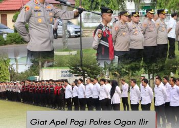 Kapolres Ogan Ilir AKBP Bagus Suryo Wibowo, S.I.K. memimpin langsung apel pagi gabungan bersama para Pejabat Utama (PJU) dan seluruh personel Polres Ogan Ilir, Senin (27/10/2025), sekira pukul 07.30 WIB di Lapangan Utama Mapolres Ogan Ilir.