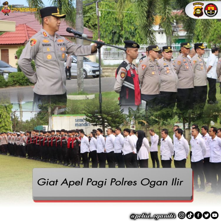 Kapolres Ogan Ilir AKBP Bagus Suryo Wibowo, S.I.K. memimpin langsung apel pagi gabungan bersama para Pejabat Utama (PJU) dan seluruh personel Polres Ogan Ilir, Senin (27/10/2025), sekira pukul 07.30 WIB di Lapangan Utama Mapolres Ogan Ilir.