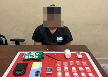 Pelaku berinisial Hr (32) diamankan di Jalan Tumbang Talaken Km. 82 (PT. MAPA Afdeling VII), Kelurahan Mungku Baru, dengan barang bukti 15 paket sabu seberat 22,23 gram.