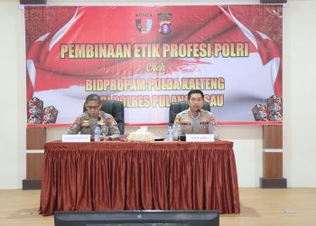 Kegiatan yang berlangsung di Aula Satya Haprabu tersebut dipimpin langsung oleh Kabid Propam Polda Kalteng, Kombes Pol Nugroho Agus Setiawan, S.I.K., M.H., bersama tim dari Bidpropam Polda Kalteng.