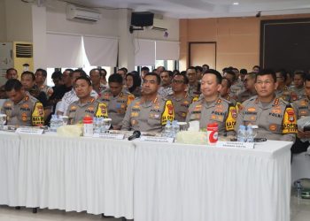 Kapolresta Bandara Soekarno-Hatta (Soetta) Kombes Pol Ronald Sipayung menghadiri pengkajian penjabaran dan implementasi Kebijakan Polri Bidang Opsnal Tahun 2025, Jumat (31/10/2025). Kegiatan yang digelar di Polres Metro Jakarta Selatan itu dipimpin Ketua Tim Pengkajian, Brigjen Pol Marsudianto.