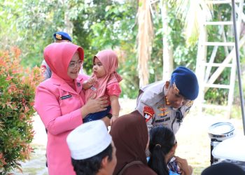 Satuan Brimob Polda Kalimantan Tengah melalui kegiatan pengobatan gratis dalam rangka Bakti Kesehatan yang digelar di Kelurahan Marang, Jalan Tjilik Riwut Km. 23, Kota Palangka Raya. Selasa (4/11/2025) pagi.