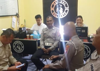 Seksi Profesi dan Pengamanan (Sie Propam) Polresta Palangka Raya segera melakukan pemeriksaan awal dengan memanggil personel yang diduga berada di dalam kendaraan pada video tersebut.