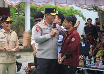 Kapolda Kalimantan Tengah Irjen Pol Iwan Kurniawan, S.I.K., M.Si., secara langsung menghadiri peresmian Pameran dan Pasar Rakyat yang digelar di Halaman Kantor Pemerintah Daerah Kabupaten Barito Utara