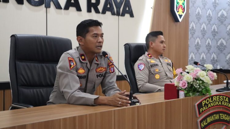 Latpraops digelar pada Aula Rupatama di Mapolresta Palangka Raya, Jalan Tjilik Riwut Km. 3,5, Kota Palangka Raya, Kalimantan Tengah, yang dipimpin langsung oleh Kabagops, Kompol Permadi dengan didampingi Kasatlantas, Kompol Egidio Sumilat.