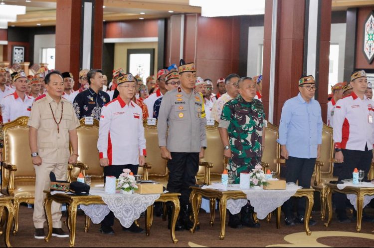 acara Pengukuhan Dewan Pengurus Daerah (DPD) Asosiasi Badan Permusyawaratan Desa Nasional Indonesia (Abpednas) Provinsi Kalteng dan Dewan Pimpinan Cabang (DPC) Abpednas Se-Kalteng Masa Bakti 2025-2030, Jumat (21/11/2025) pagi.
