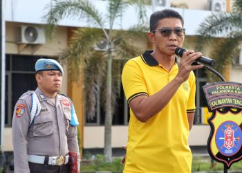 Kepala Bagian Perencanaan (Kabagren) Polresta Palangka Raya, Polda Kalteng, AKP Harno, S.H., M.M. berkesempatan untuk memimpin apel pagi yang dilaksanakan oleh kesatuannya, Jumat (21/11/2025) pagi