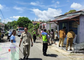 Kapolsek Kutasari Iptu Heru Riyanto, S.H. langsung menuju lokasi setelah menerima laporan melalui telepon dari Media Mitrapolri.com. Setibanya di TKP, Kapolsek memastikan kondisi korban dan segera menghubungi tim medis dari Puskesmas Kutasari. Tim medis yang dipimpin dr. Ludfi kemudian meluncur ke lokasi untuk memberikan penanganan.