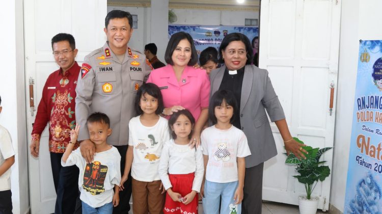 Polda Kalimantan Tengah (Kalteng) menggelar Anjangsana sekaligus pemberian santunan bagi anak-anak di Panti Asuhan, di Kota Palangka Raya, Kamis (4/12/2025) sore.