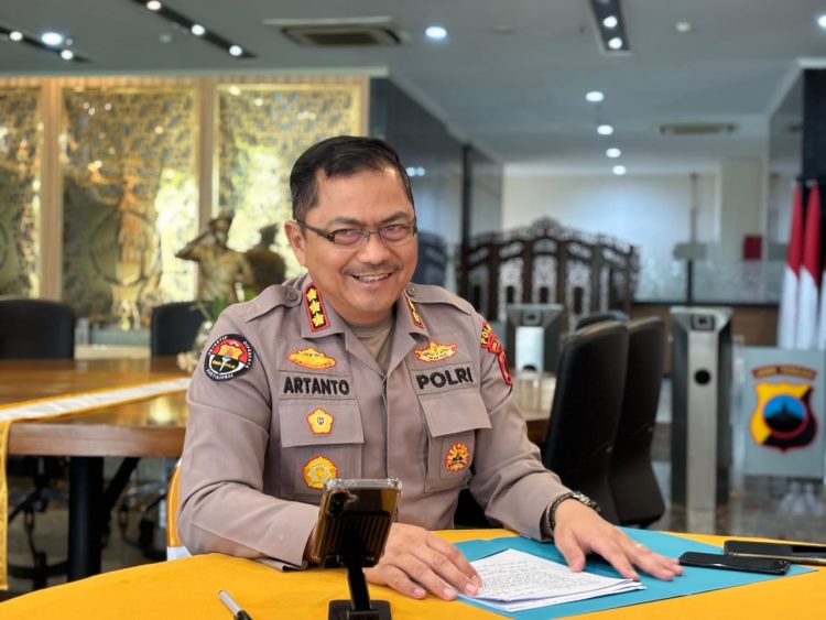 Kabid Humas Kombes Pol Artanto