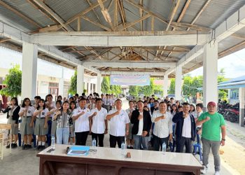 Kongres Pemberantasan Korupsi Manipulatif Rakyat Indonesia (KPKM RI) menggelar kegiatan Sosialisasi Pencegahan, Pemberantasan, Penyalahgunaan, dan Peredaran Gelap Narkoba (P4GN) bersama Polres Pematang Siantar di SMA Negeri 3 Pematang Siantar, pada pukul 10.00 WIB.