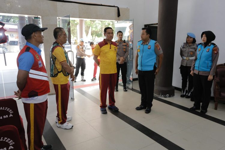 Polda Kalimantan Tengah (Kalteng) menggelar tes Pemeriksaan Kesehatan (Rikkes) Tahap kedua bagi peserta seleksi penerimaan Bintara Brimob Polri Tahun Anggaran 2026, bertempat di Gedung Graha Bhayangkara, Mapolda setempat. Jumat (12/12/2025).