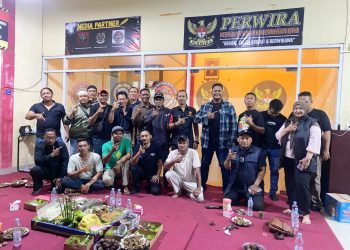 Organisasi Persatuan Wartawan Indonesia Raya (PERWIRA) resmi menggelar tasyakuran sekaligus launching susunan kepengurusan KSB (Ketua, Sekretaris, dan Bendahara) pada Selasa, 16 Desember 2025